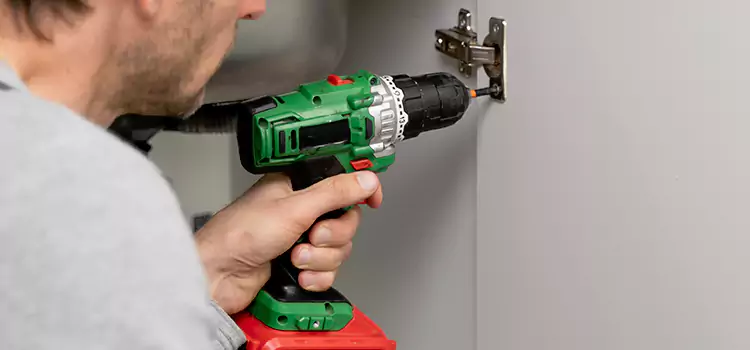 Commercial Door Hinge Repair Glassmanor